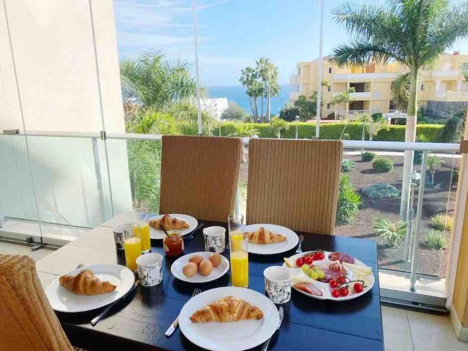 Ferienwohnung Elegant Colonial Style Ocean View Golf Del Sur San Miguel de Abona Exterior foto